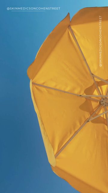 ☀️ Here comes the sun—and your cue to SFP up! Slip, slap, slop…then add "secure it" vibes with a broad-spectrum sunscreen you actually use. Enjoy the day with peace of mind and book your annual skin check at SkinMedics on Cohen Street. 🧴✅👩 ⚕️ #SunSmart #SkinCheck